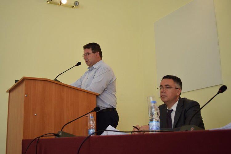 Фирмите по чистотата под лупата на местния парламент и кмета