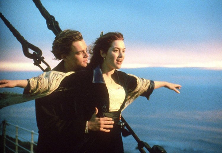 Лондонската легенда Алис Завадски идва с "Titanic Live"