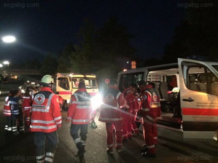 Знаме на ИДИЛ в стаята на нападателя в Германия