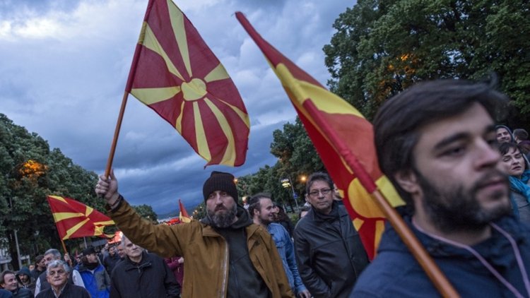 Партиите в Македония с ново споразумение за уреждане на политическата криза