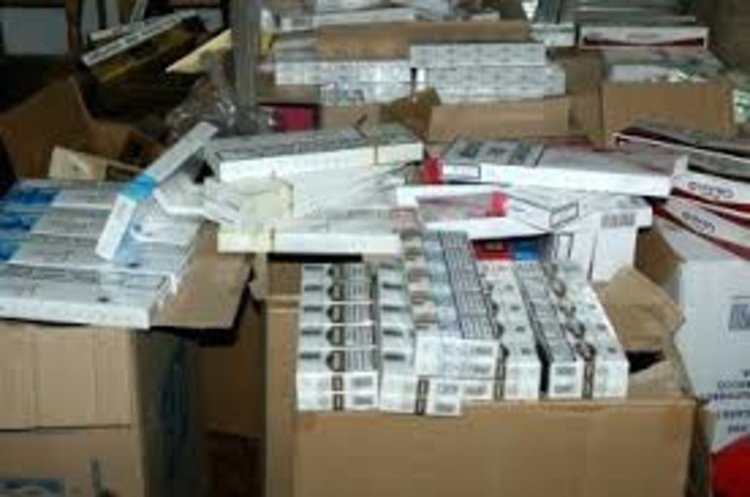 Спипаха над 200 000 къса контрабандни цигари