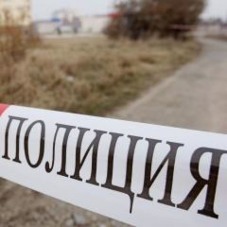 Арестуваха 57-годишен, наръгал дъщеря си с нож в Елин Пелин