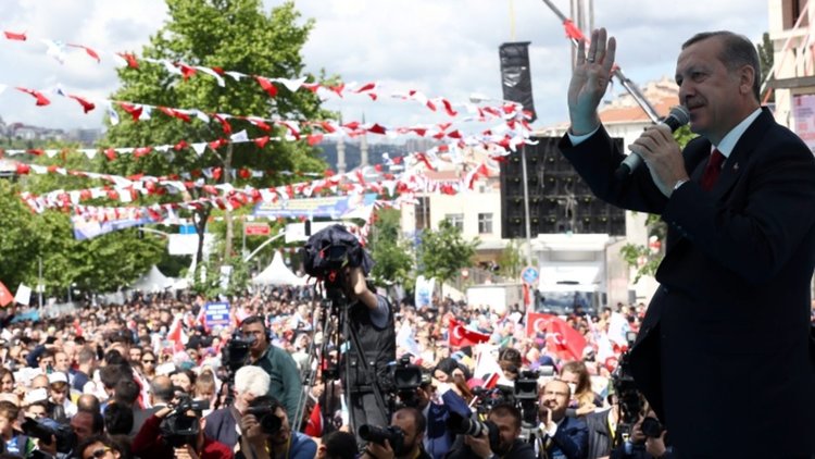 Очакват 3,5 млн. души на митинг в Истанбул 