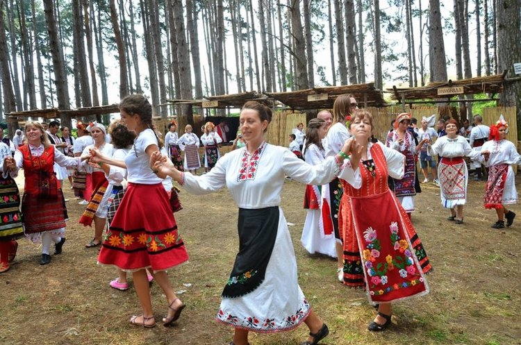 Дни до фестивала в Жеравна, очакват Кобрата в носия