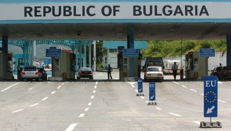 МВР предупреди за опашки по границите заради технически проблеми