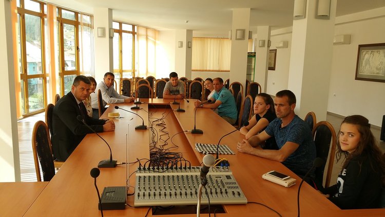 Българка дари 6 хиляди лева на сираците от Неделино, загубили майките си при катастрофа в Испания
