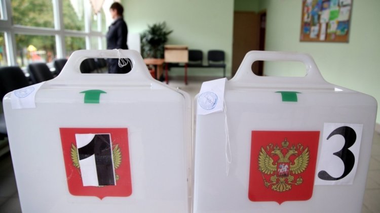 Русия провежда парламентарни избори