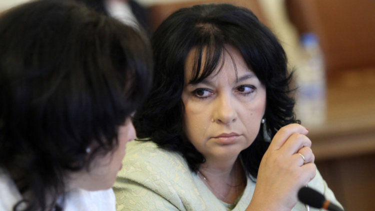 Петкова: Плащането на реакторите за АЕЦ „Белене” не е прибързано