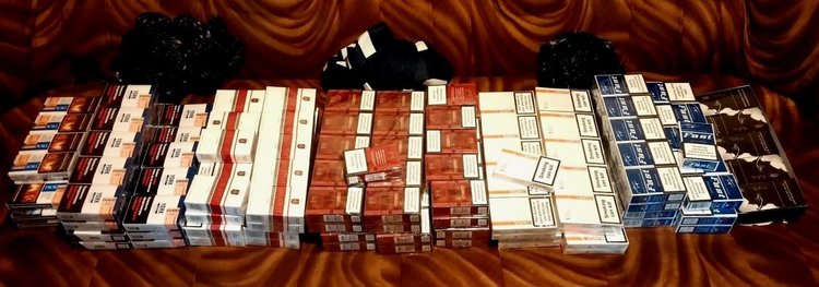 Иззеха 134 кутии  незаконни цигари от дома на възрастна жена в Чепинци