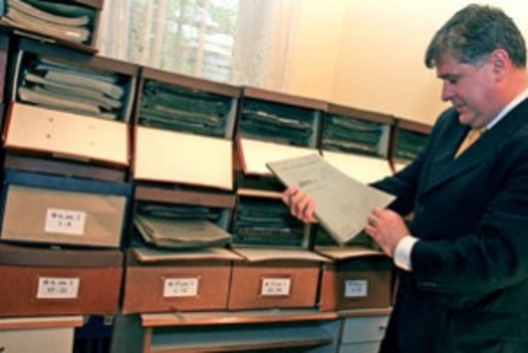 Русия иска $ 23 490, за да започне преговори за заграбените български архиви