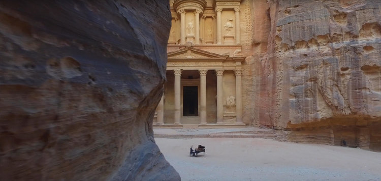 Индиана Джоунс в Петра - The Piano Guys (видео)