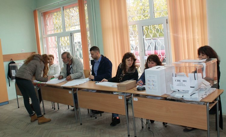 55.36% е избирателната активност в края на изборния ден в община Димитровград