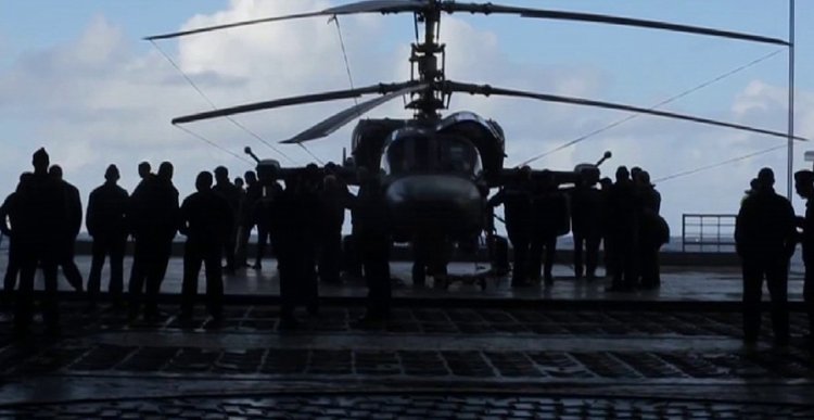 Ка-52 "Катран" на ракетния крайсер "Адмирал Кузнецов" в сирийската операция (видео)
