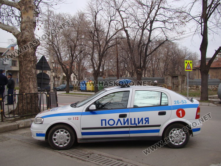 Задържаните за кражби от коли димитровградчани признали за още обири