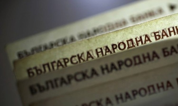 Българите все по-богати, според банкерите