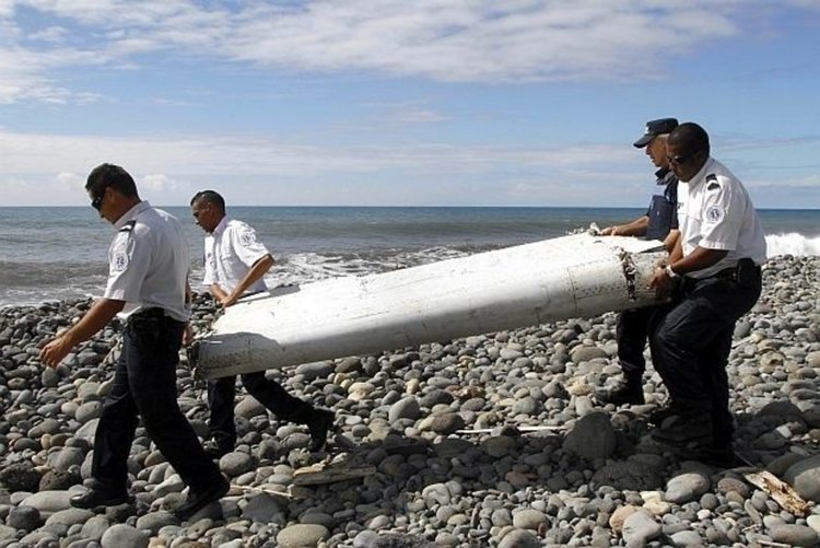 Останките на полет MH370 най-вероятно не са там, където ги търсят