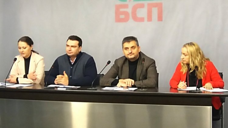 БСП: ГЕРБ използва снега за предизборно оръжие