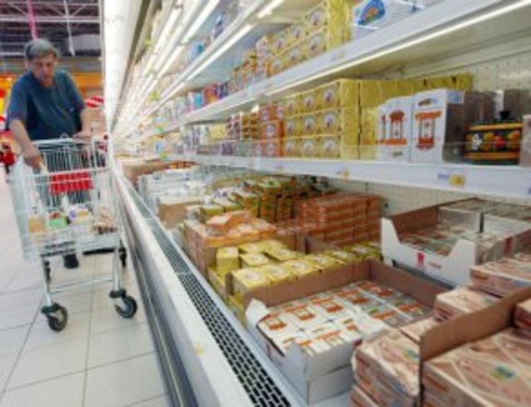 В магазин: Една цена на рафта, друга на касата  