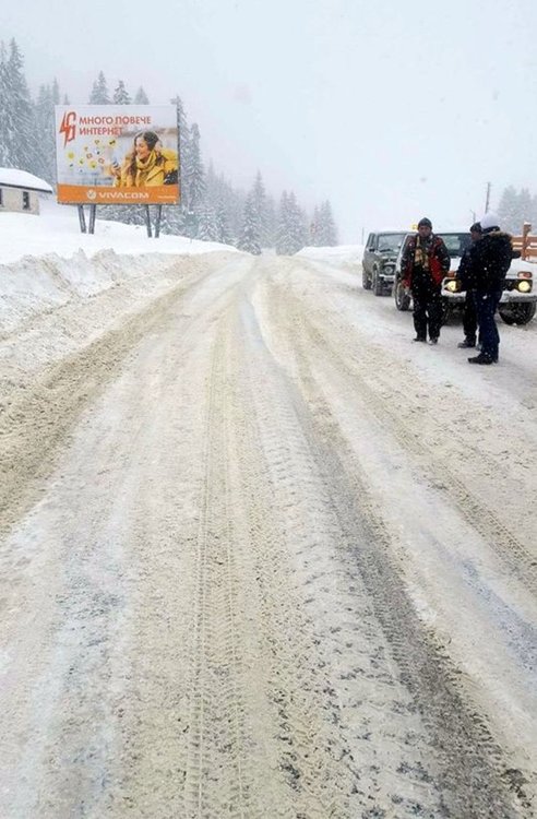 Зимна обстановка в цялата Смолянска област, новият сняг надхвърля 40 см на места