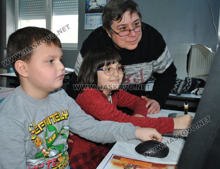 Художници от „Вале“ обраха наградите от световни конкурси