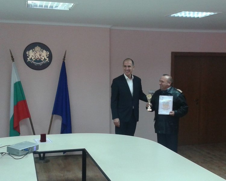 В Кърджали отличиха трима огнеборци в първия етап на конкурса „Пожарникар на годината”