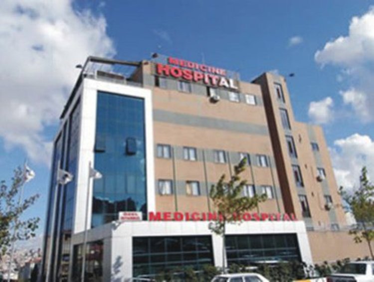Избухна пожар в болница в Централен Истанбул