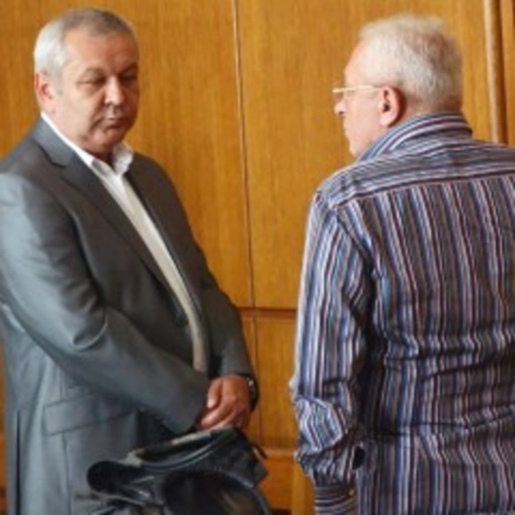 Бивши депутати от ДПС отново отиват на съд