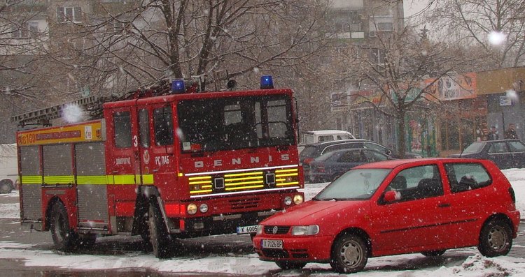 Цигара причинила пожара в Радиево, при който загина мъж