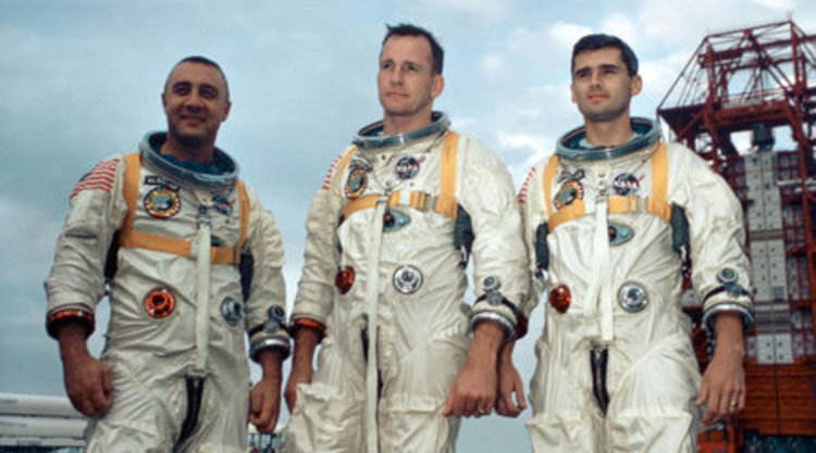 НАСА показа за пръв път изгорялата капсула от трагедията с Apollo 1