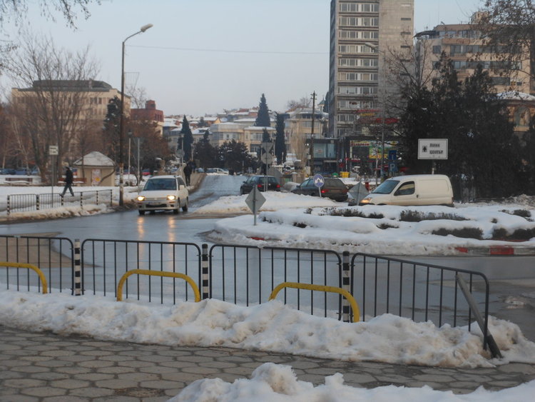 В последния работен ден от седмицата: Облачно, слаб вятър от югозапад, температурите стигат до 8°