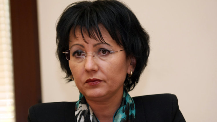 Обвиниха Румен Овчаров за две престъпления