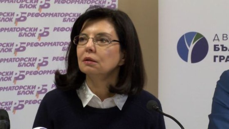 Кунева няма да се кандидатира за депутат, дава път на младите