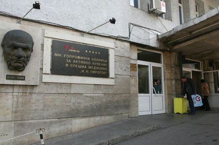 Гледат мярката на майката, пребила детето си 