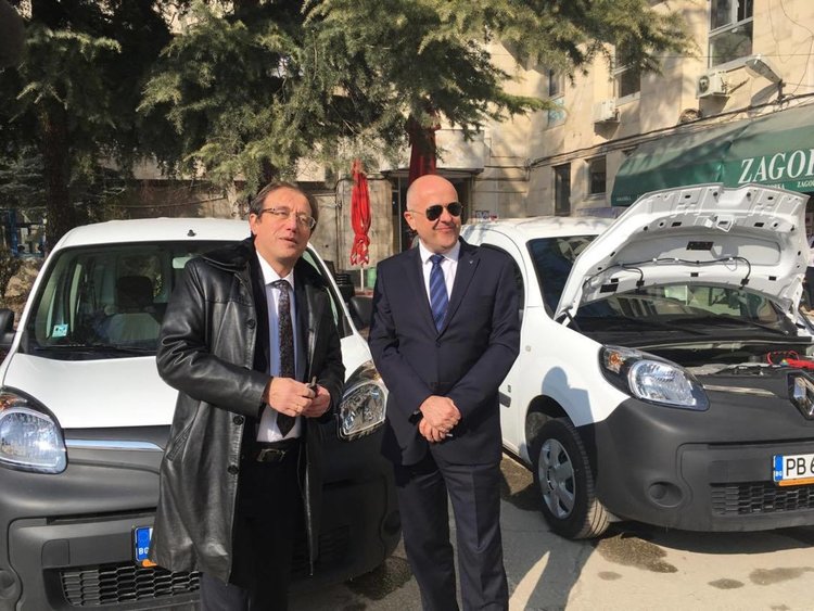 Електромобилите на Община Асеновград вече са тук