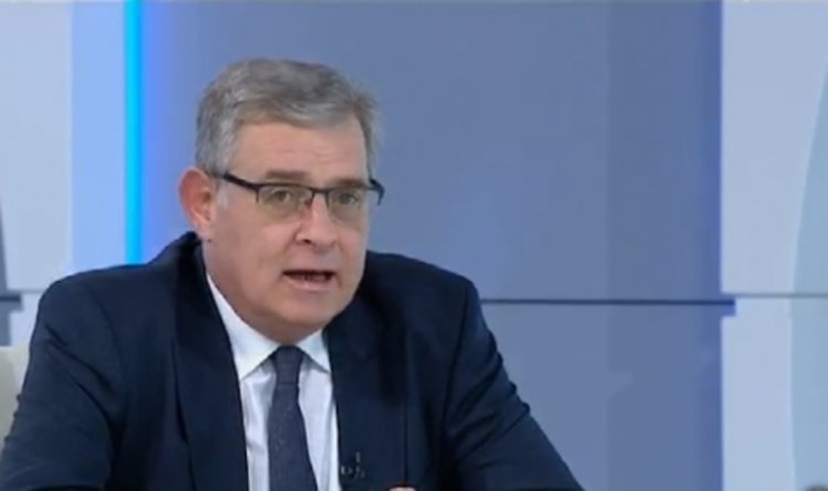 Шефът на "Бърза помощ": Ние сме боксови круши