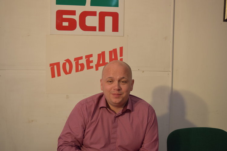 Сашо Симов обяви война на ДОСТ,партията искала въвеждане на шариата в България