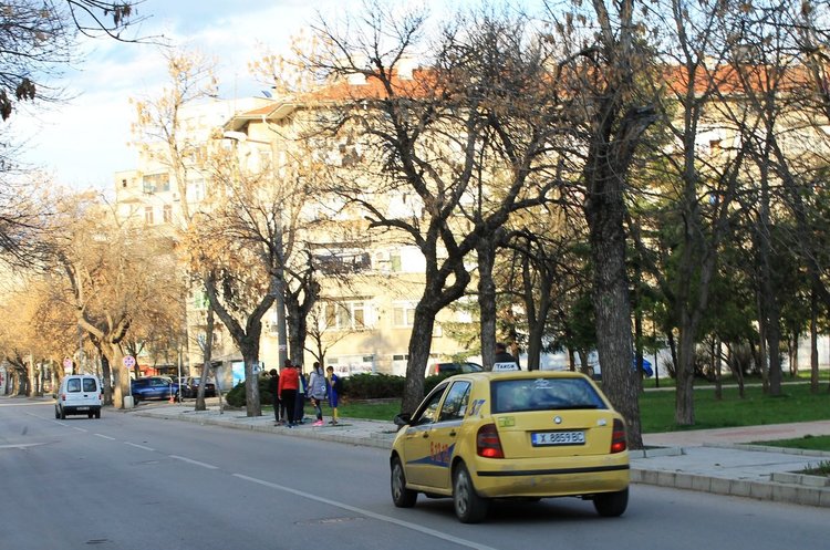 Блъснаха 8-годишно дете на ул."Иван Вазов" в Димитровград