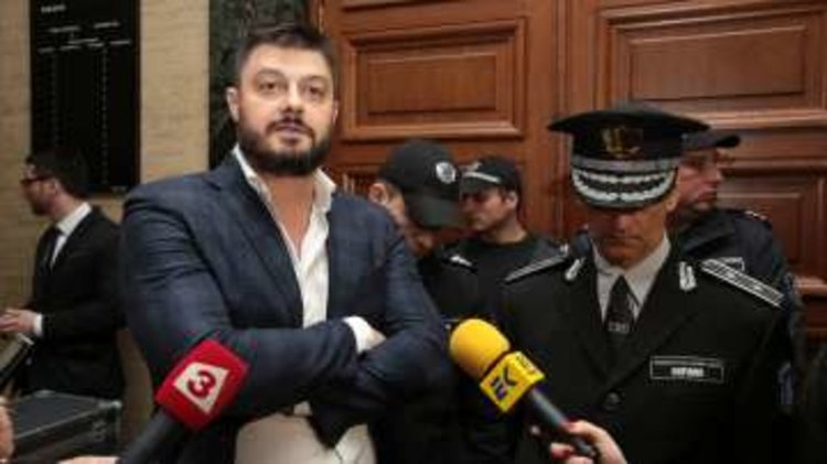 Скандал във ВСС заради писмо на Бареков срещу Панов