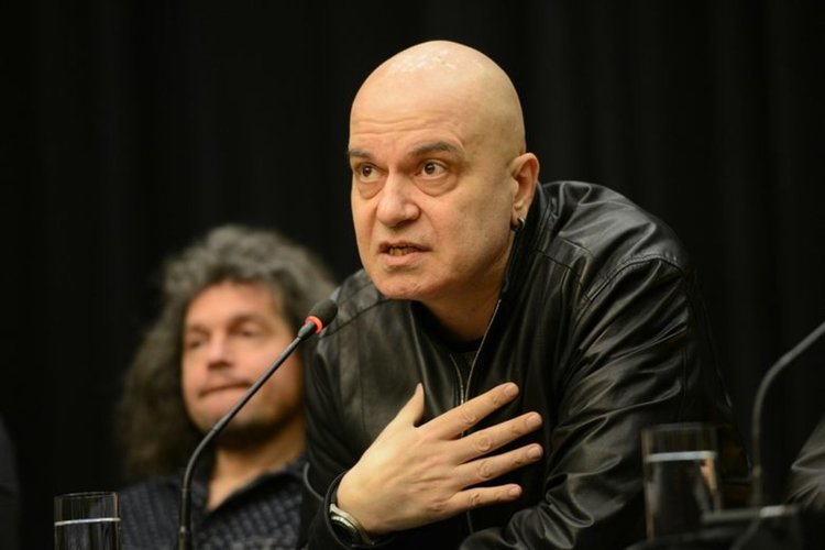 bTV: Слави Трифонов опита да употреби ефира за целите на лична политическа кампания