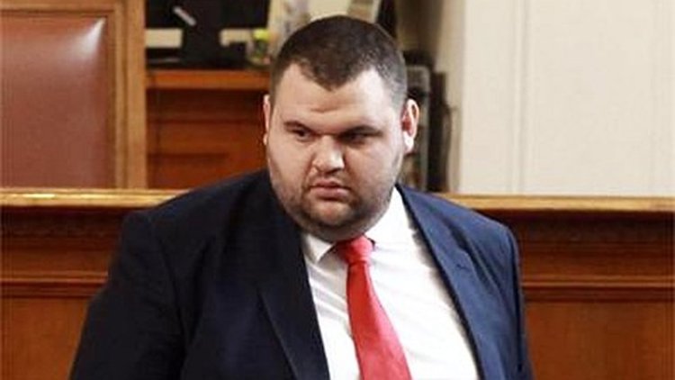 Борисов отрече, че готви сделки за Нова и Би Ти Ви заедно с Пеевски
