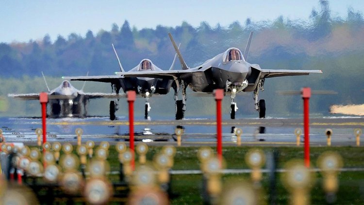 Първи американски изтребители F-35 в Източна Европа