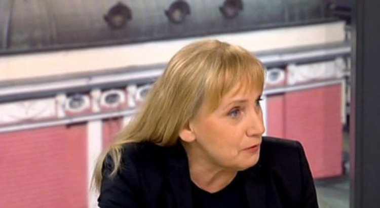 Елена Йончева: Камерите по границата не работят