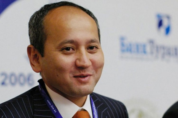 Осъдиха казахски ексбанкер, задигнал 6 милиарда долара