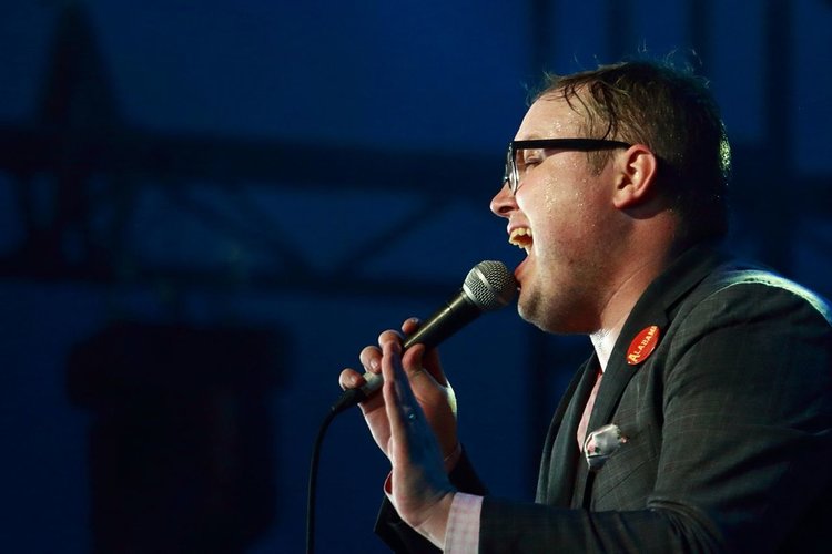 Музикален уикенд: Концертът на St. Paul & The Broken Bones в Бостън (видео)