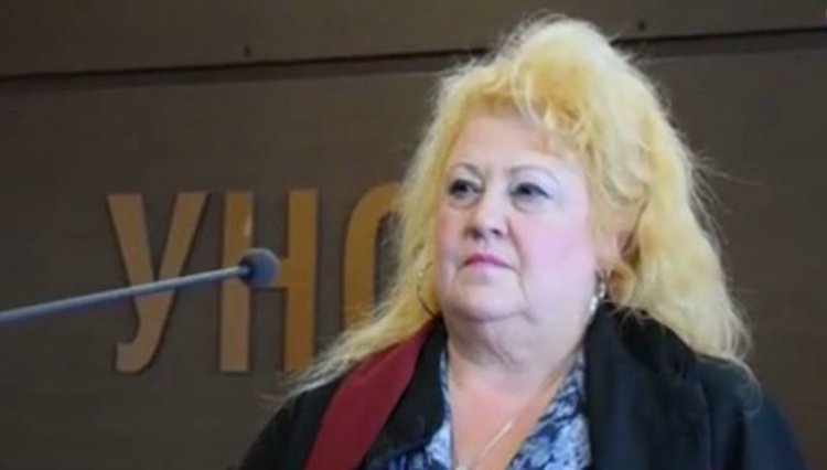 Професорката, писала "Среден 3" за празен лист: Такова нещо не е имало