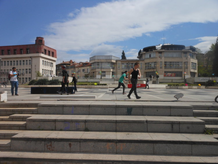 "Ваканция в библиотеката" в Асеновград 