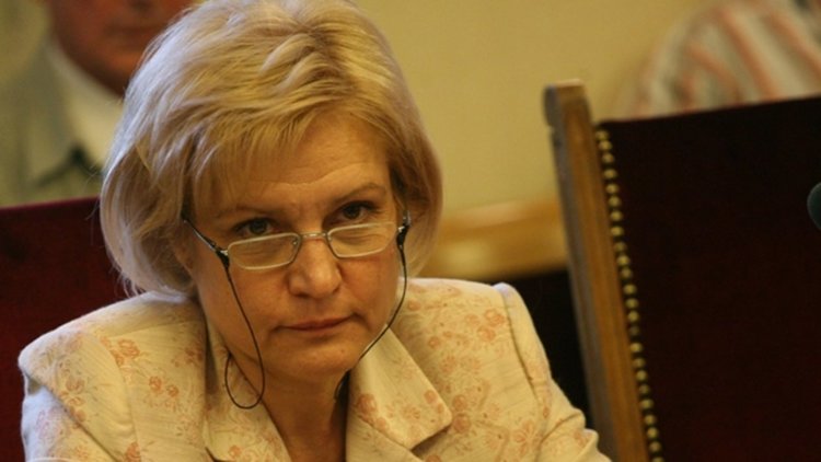 Менда Стоянова: КНСБ трябва да имат по-реалистични искания
