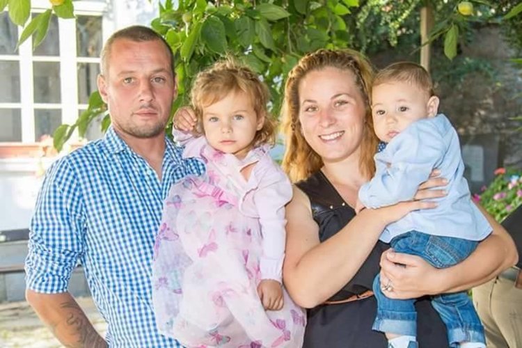 Семейство от Асеновград иска на село, за да отгледа здрави деца