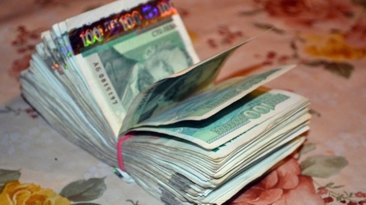 Хвойненец се жалва, че го обрали, крадците били задигнали около 30 бона 