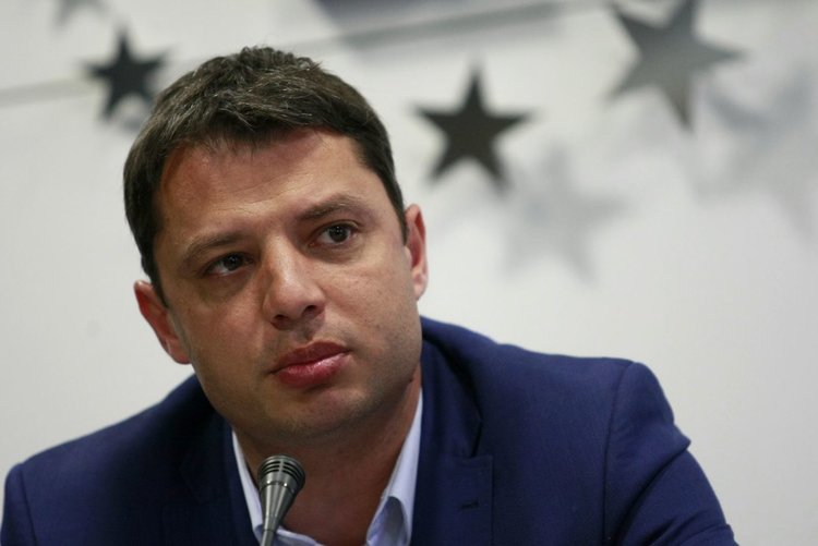 Делян Добрев: Извинявам се на Хасково за Беливанов, вербуван е от червен бизнесмен
